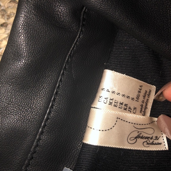 Jacket - Picture 5 of 5